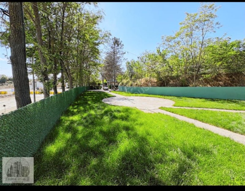 Devren kiralık 5 yıllık kira dahil kır bahçesi +kahvaltı salonu 